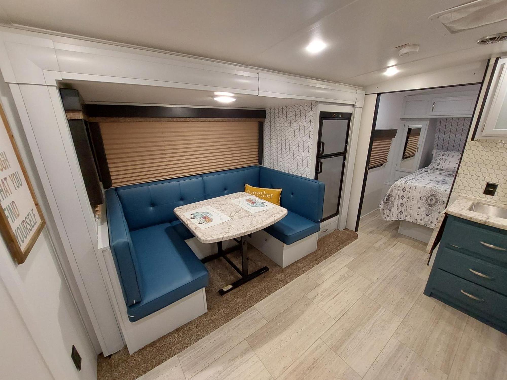 דירות טאמפה The Torres' Camper Experience! מראה חיצוני תמונה